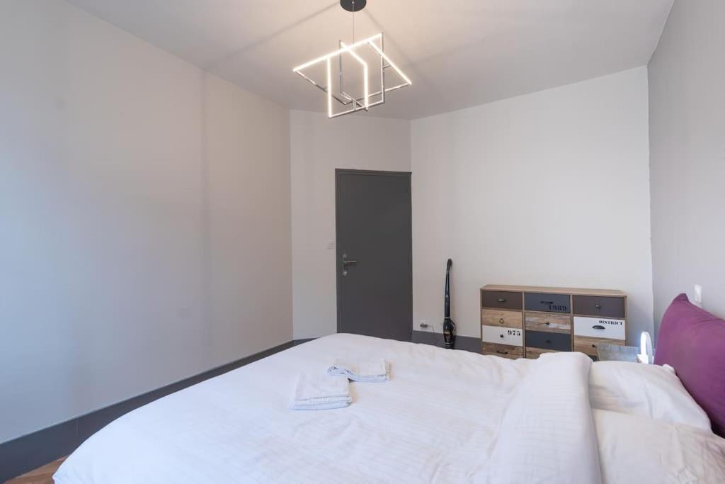Apartment & L'ain, Lune & L'eau
